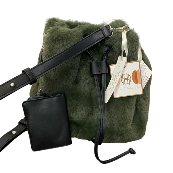 House of Harlow Hunter Green Fur Handbag with Card Case Crossbody/Shoulder - Picture 1 of 8